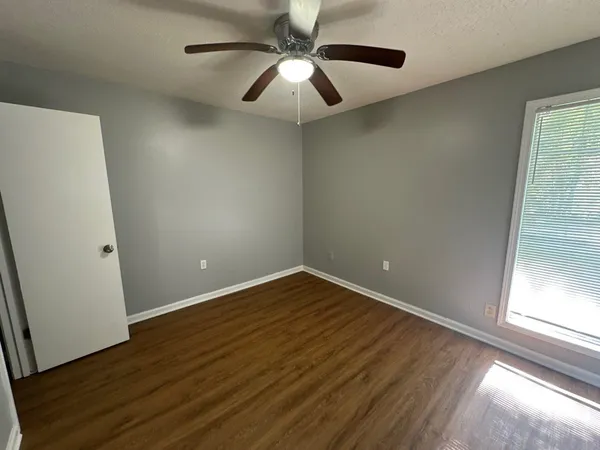 $126,000 | 901 Chesterton Drive, Memphis, TN 38127