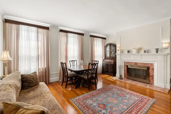 $1,099,000 | 325 Tappan Street, Unit 6, Brookline, MA 02445