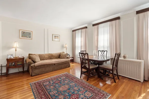 $1,099,000 | 325 Tappan Street, Unit 6, Brookline, MA 02445