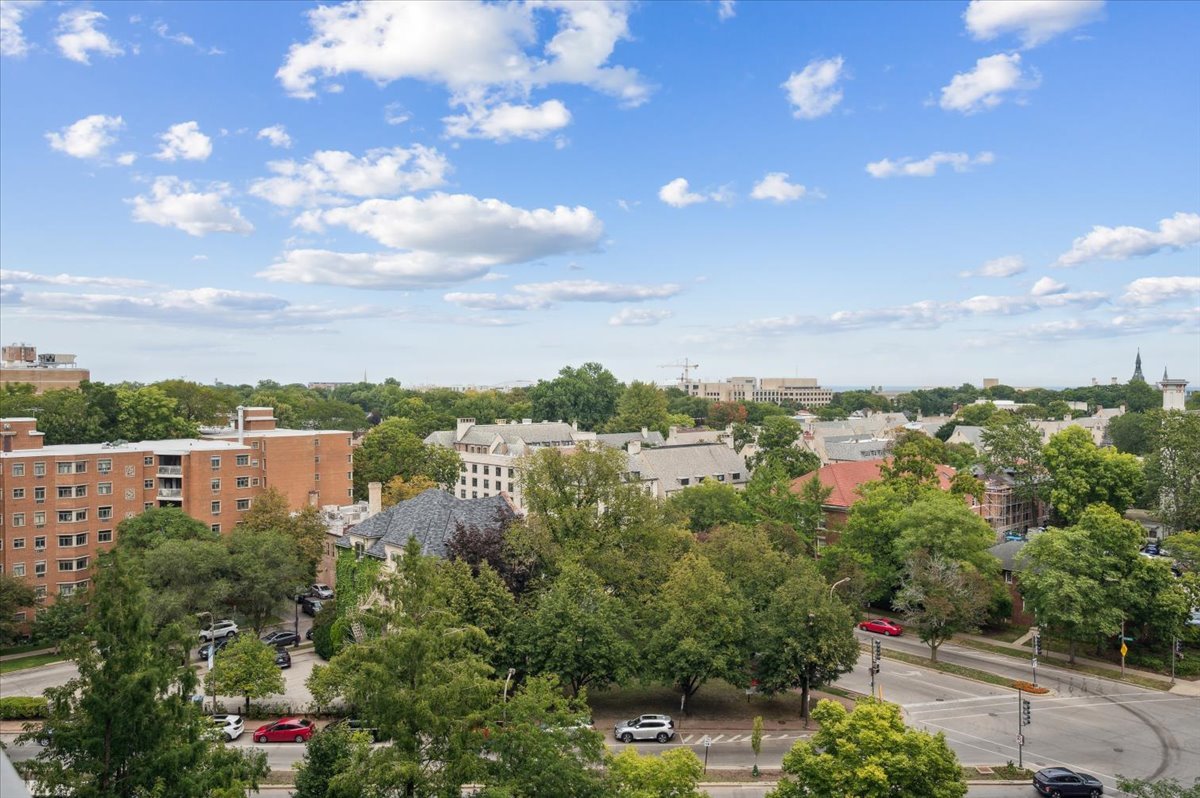 800 Elgin Road, Unit 1013 Evanston, IL 60201 - Photo 21 of 25 a view of a lake with houses