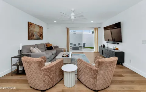 $1,425,000 | 8675 East Vía De Los Libros, Scottsdale, AZ 85258