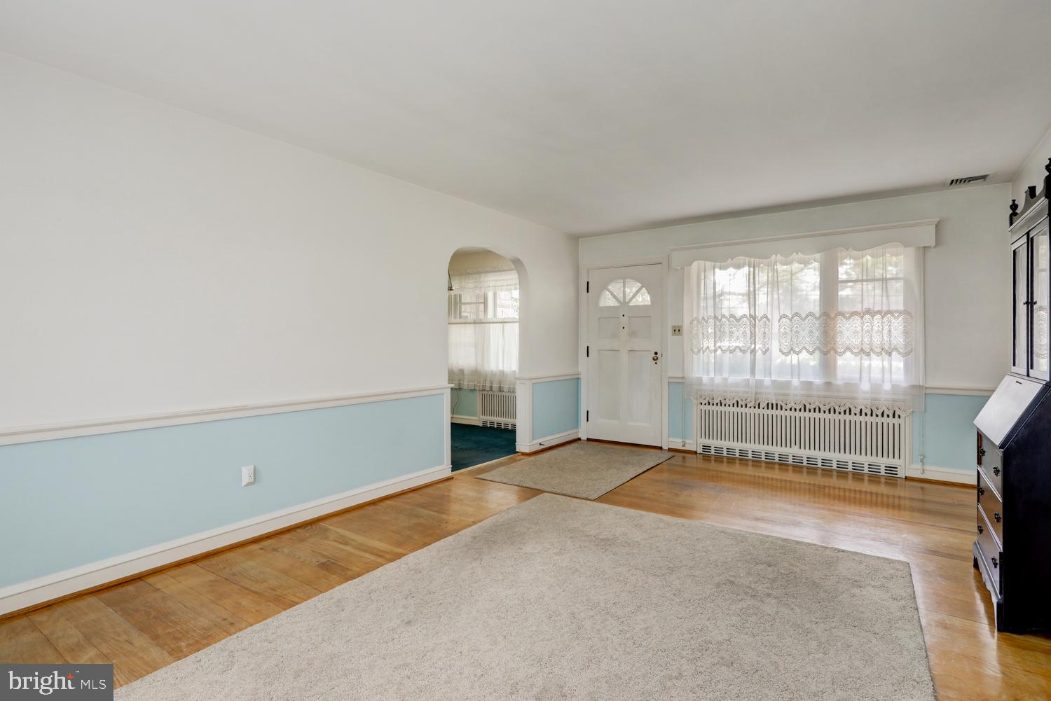 149 Owl Hill Road Lititz, PA 17543 - Photo 13 of 38 Bright and inviting entryway space.