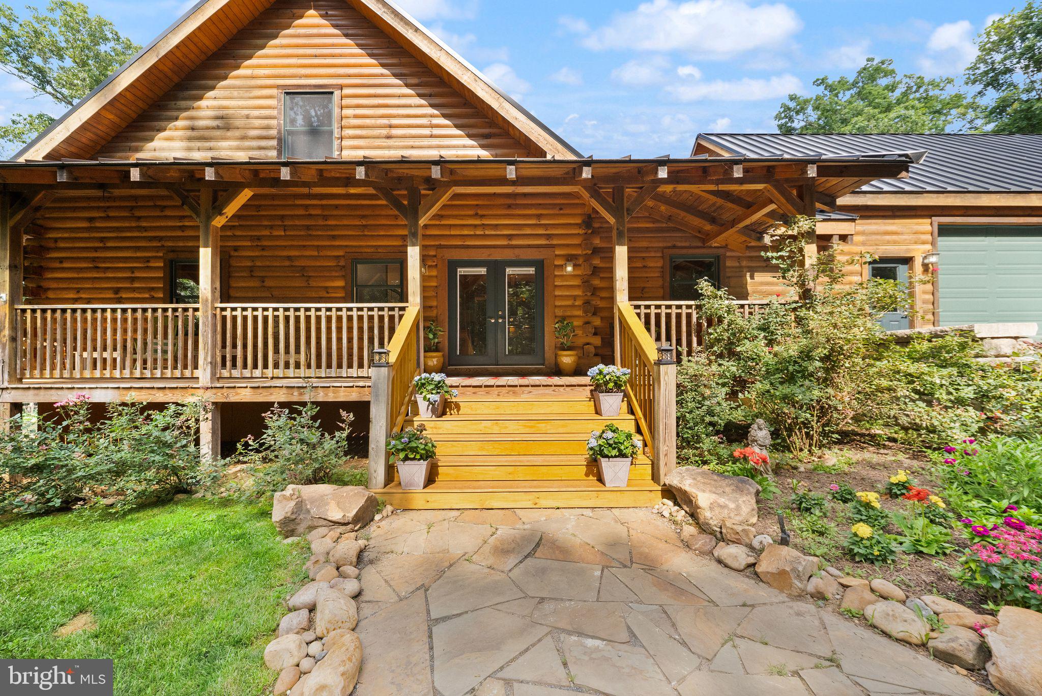 4020 Millwood Road Boyce, VA 22620 - Photo 4 of 132 New fieldstone entrance.