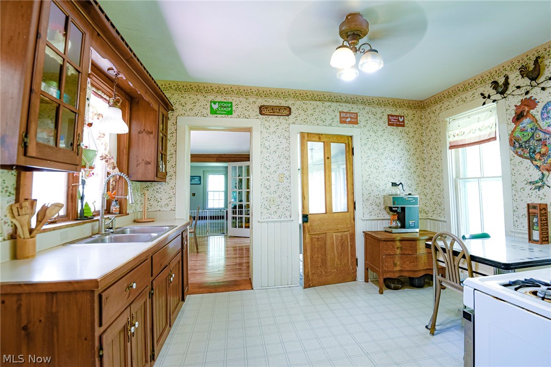 7646 Congress Road Lodi, OH 44254 - Photo 12 of 27 Gallery Image 12
