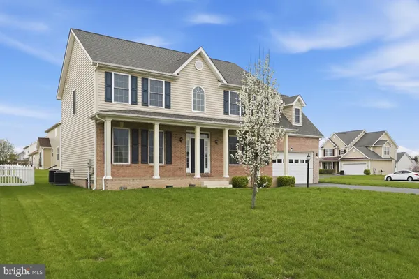 $425,000 | 16 Azera Drive, Inwood, WV 25428