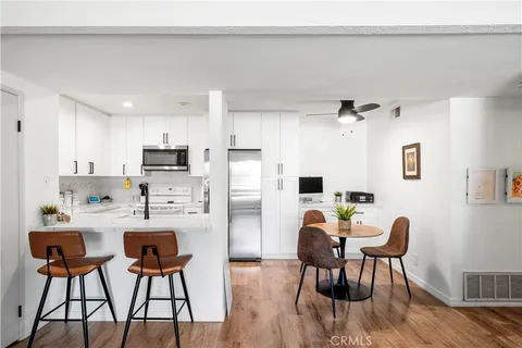 $550,000 | 25712 Le Parc, Unit 22, Lake Forest, CA 92630