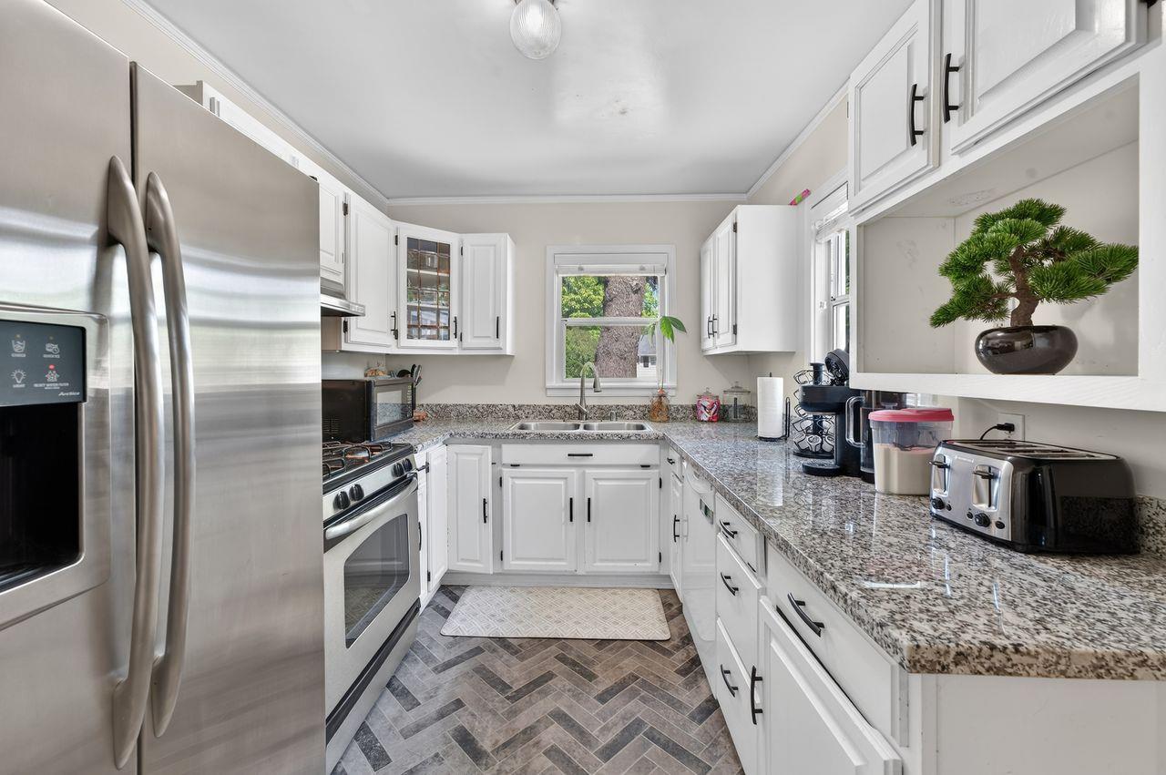 7400 Heather Road Fair Oaks, CA 95628 - Photo 15 of 33