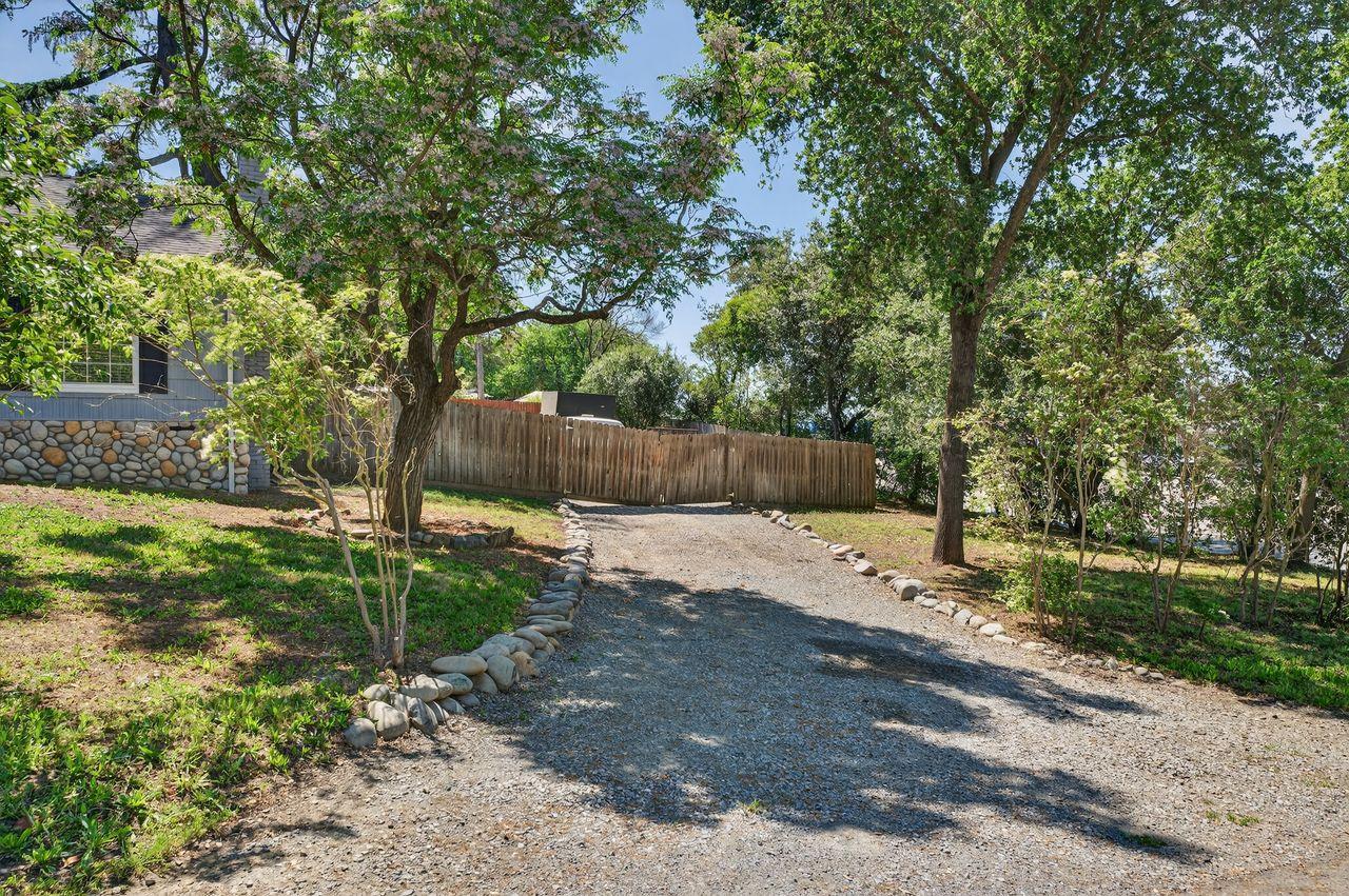 7400 Heather Road Fair Oaks, CA 95628 - Photo 7 of 34