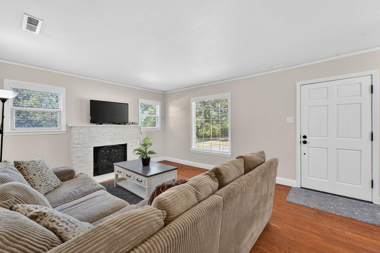 7400 Heather Road Fair Oaks, CA 95628 - Photo 8 of 33