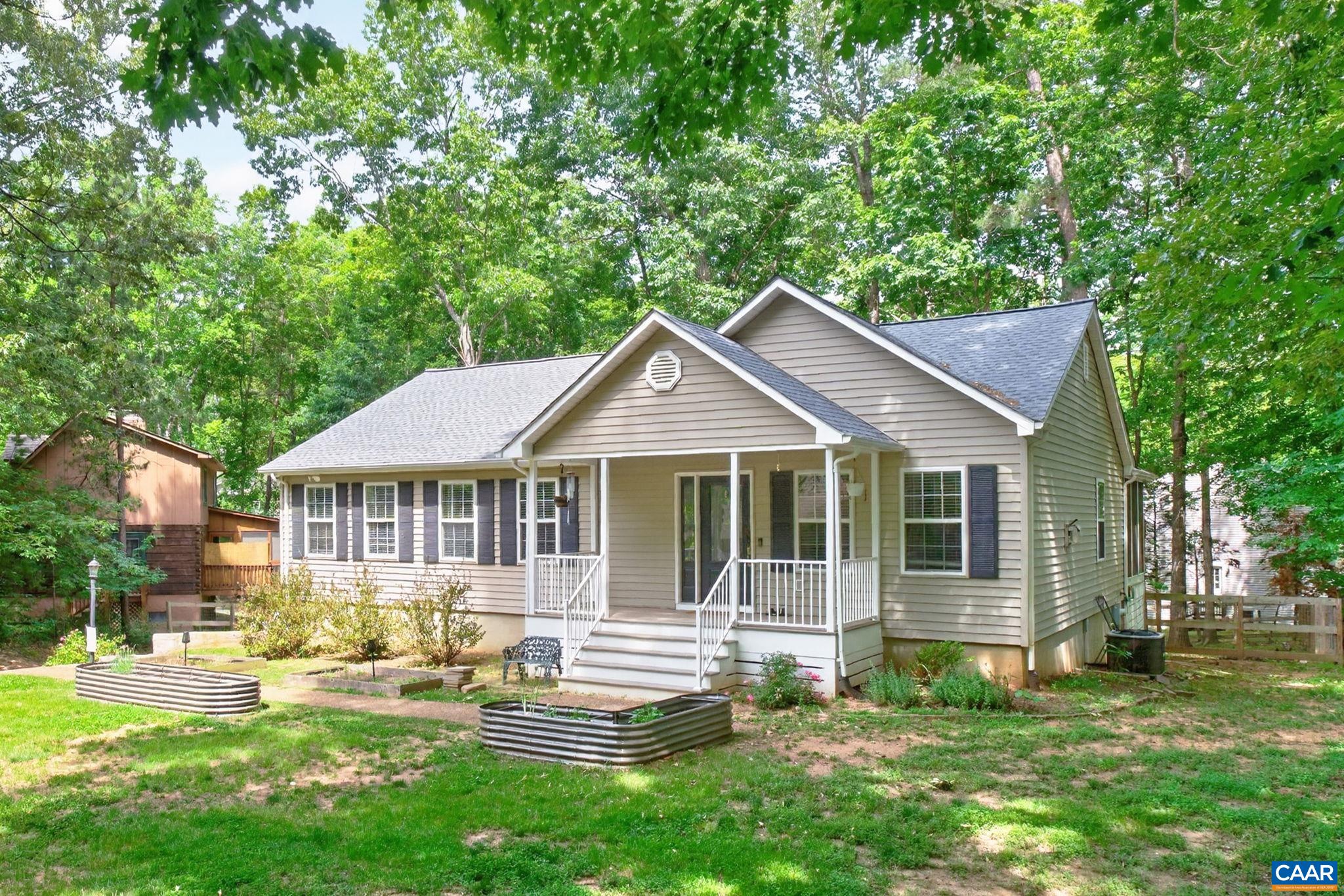 4 Stigger Road Palmyra, VA 22963 - Photo 2 of 30