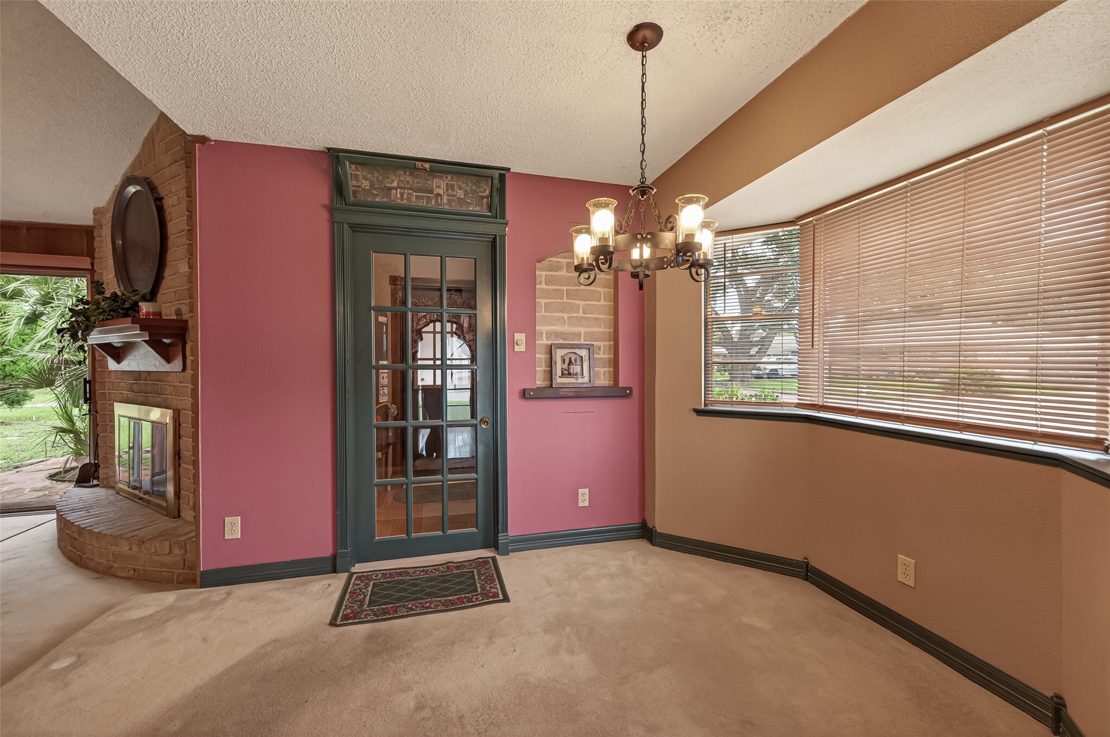 7102 Cerca Court Houston, TX 77086 - Photo 8 of 27