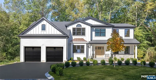 $1,688,000 | 704 Orangeburgh Road, River Vale, NJ 07675