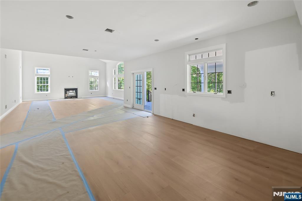 704 Orangeburgh Road River Vale, NJ 07675 - Photo 11 of 49