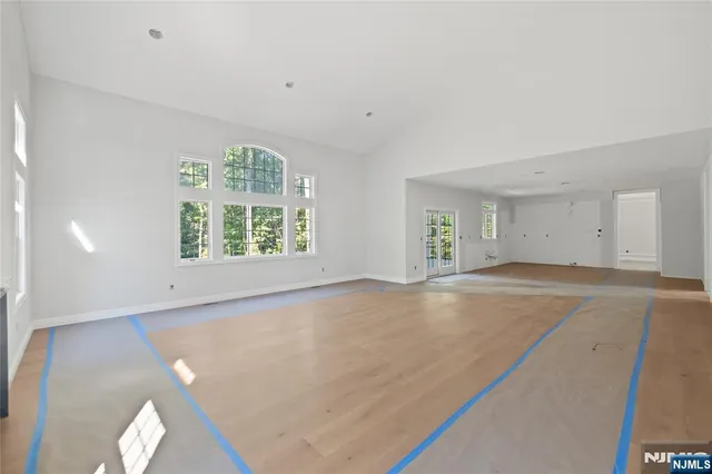 $1,688,000 | 704 Orangeburgh Road, River Vale, NJ 07675