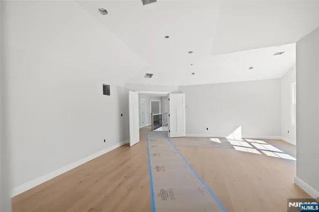 $1,688,000 | 704 Orangeburgh Road, River Vale, NJ 07675