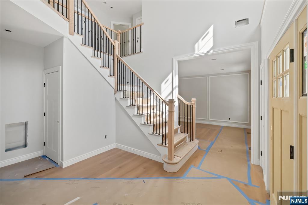 704 Orangeburgh Road River Vale, NJ 07675 - Photo 4 of 49