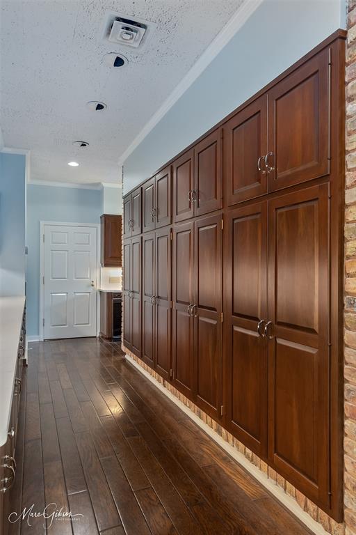 10405 Ellerbe Road Shreveport, LA 71106 - Photo 12 of 40 a view of an empty room with wooden floor