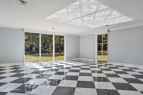 $1,100,000 | 10405 Ellerbe Road, Shreveport, LA 71106
