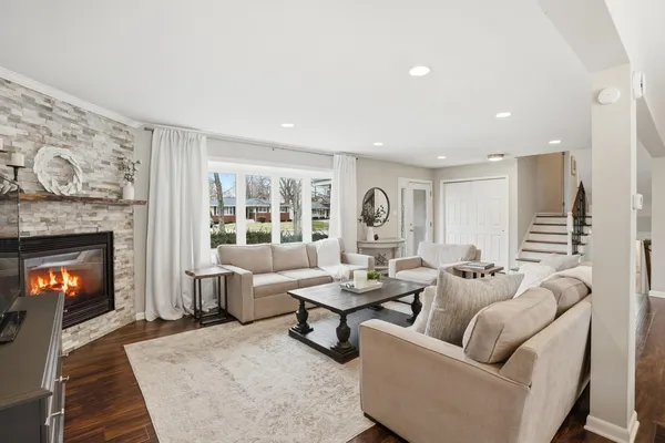 $624,900 | 9200 Birch Avenue, Munster, IN 46321