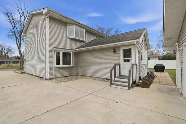 $624,900 | 9200 Birch Avenue, Munster, IN 46321