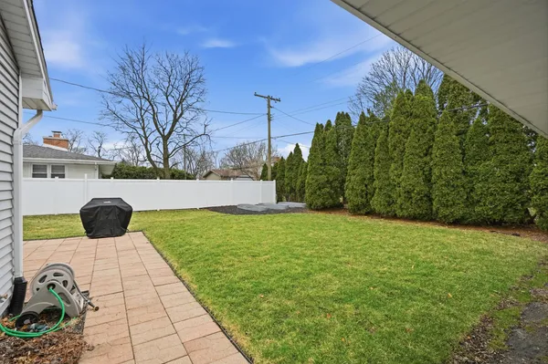 $624,900 | 9200 Birch Avenue, Munster, IN 46321