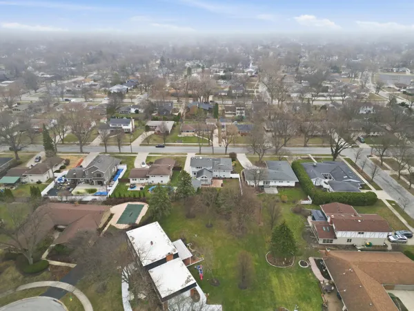 $624,900 | 9200 Birch Avenue, Munster, IN 46321