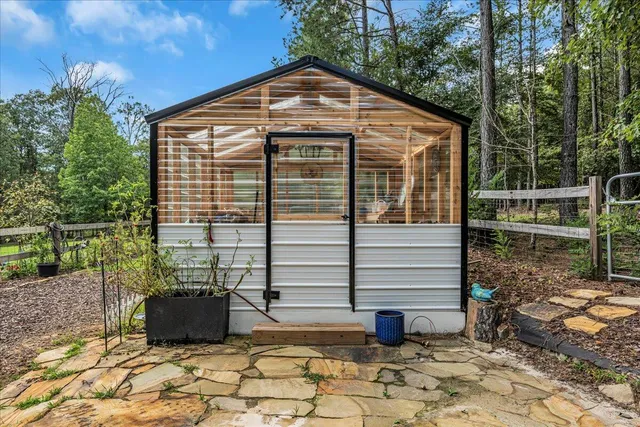 $885,000 | 415 River Bluffs Drive, Jasper, TN 37347