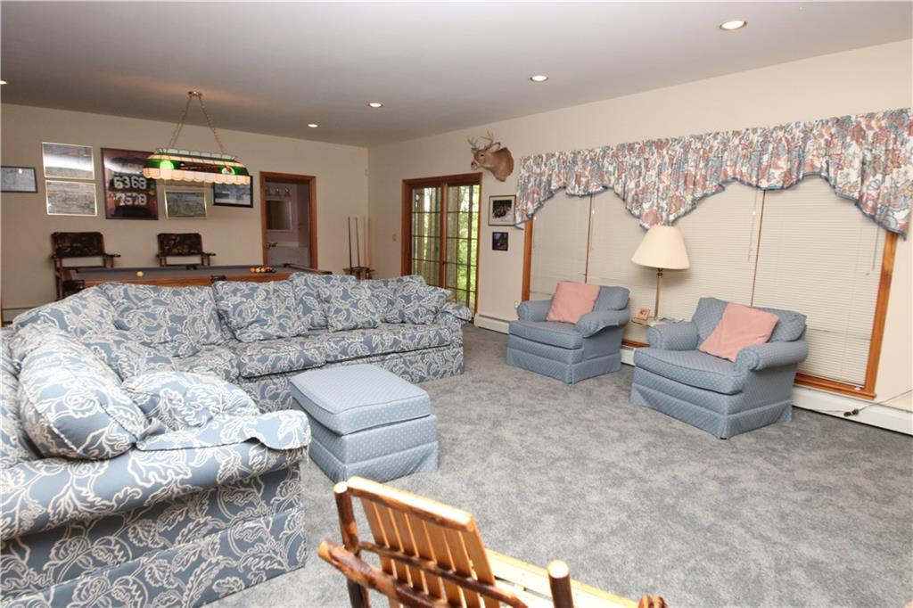 319 Imperial Road Hidden Valley, PA 15502 - Photo 12 of 25 Gallery Image 12