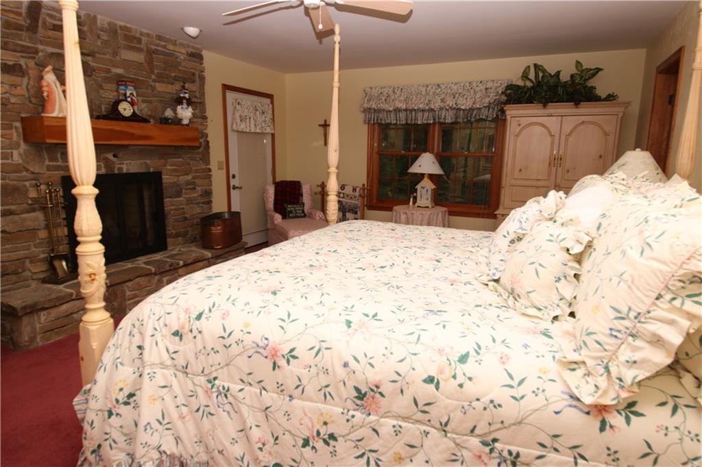 319 Imperial Road Hidden Valley, PA 15502 - Photo 13 of 25 Gallery Image 13
