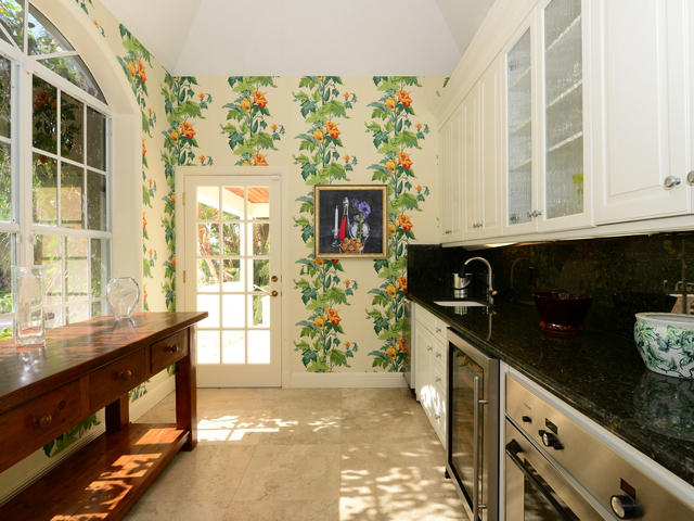 524 South Beach Road Hobe Sound, FL 33455 - Photo 16 of 24 Butler's Pantry