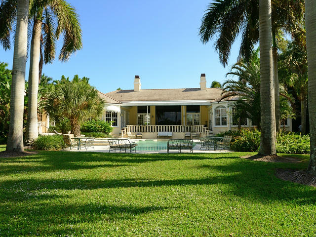 524 South Beach Road Hobe Sound, FL 33455 - Photo 4 of 24 Pool Area