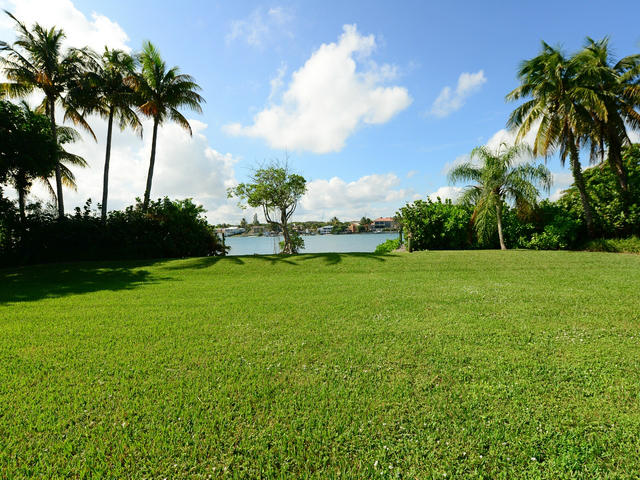 524 South Beach Road Hobe Sound, FL 33455 - Photo 5 of 24 Intracoastal View
