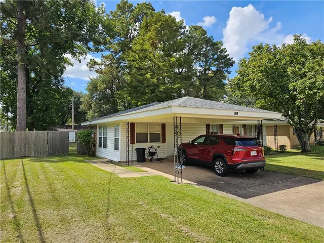 $163,900 | 5501 Navaho Trail, Alexandria, LA 71301