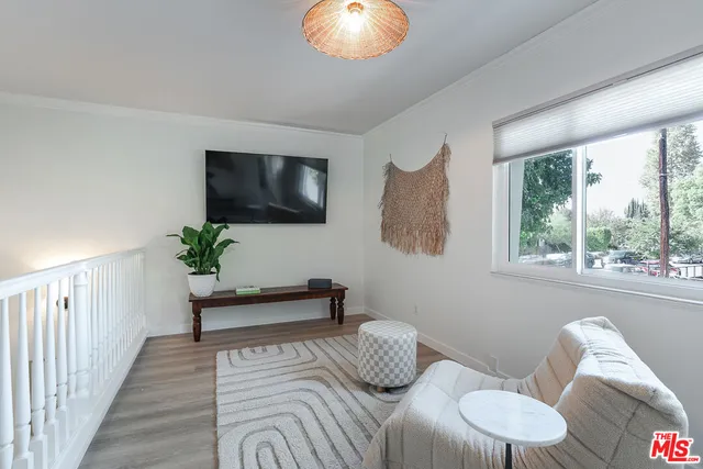 $1,799,000 | 5056 Greenbush Avenue, Sherman Oaks, CA 91423