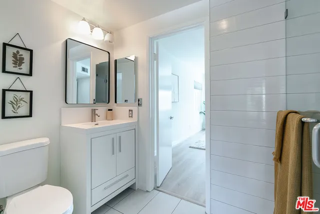 $1,799,000 | 5056 Greenbush Avenue, Sherman Oaks, CA 91423