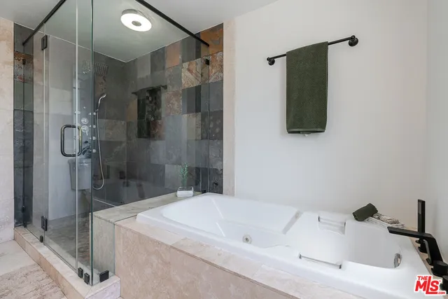 $1,799,000 | 5056 Greenbush Avenue, Sherman Oaks, CA 91423