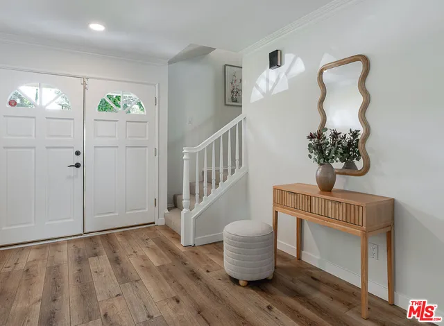 $1,799,000 | 5056 Greenbush Avenue, Sherman Oaks, CA 91423