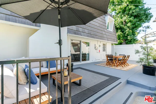 $1,799,000 | 5056 Greenbush Avenue, Sherman Oaks, CA 91423