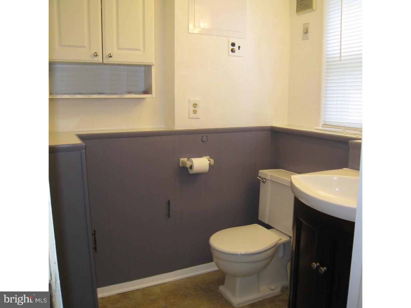 201 Dutch Neck Road Hightstown, NJ 08520 - Photo 15 of 19 Bathroom