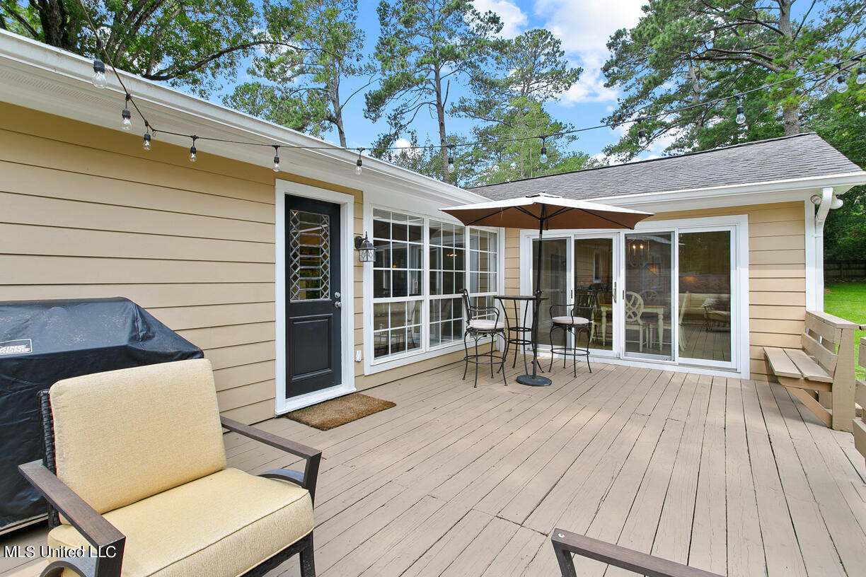 2216 Meadowbrook Road Jackson, MS 39211 - Photo 38 of 43 2216 Meadowbrook final-35