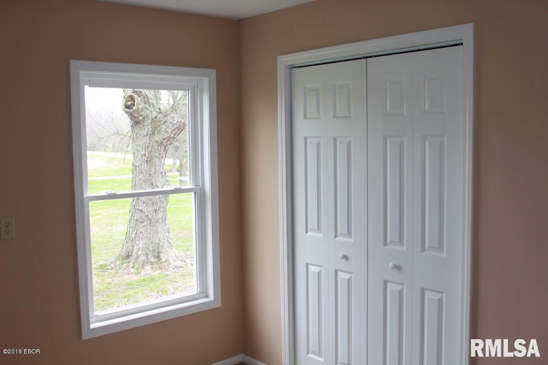 17204 Log Cabin Road Marion, IL 62959 - Photo 14 of 50