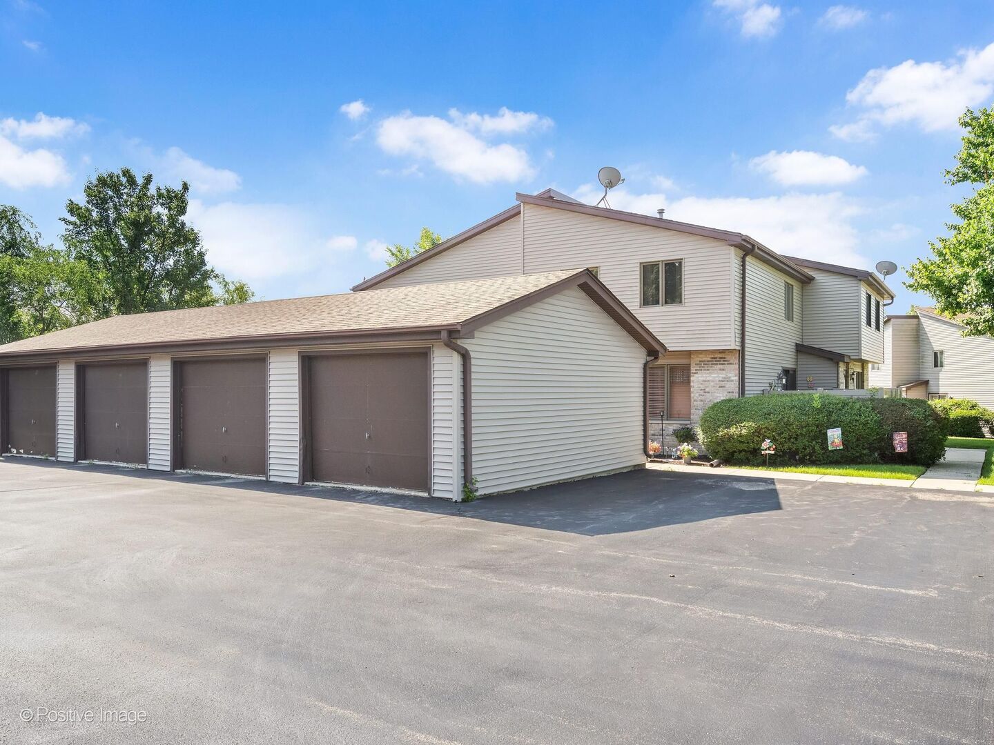 1042 Schoolgate Road New Lenox, IL 60451 - Photo 16 of 19