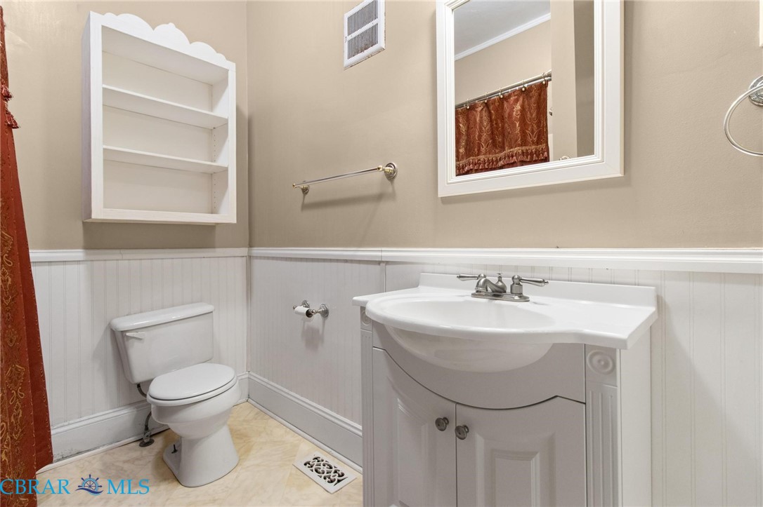 20 Pine Hall Road Mathews, VA 23109 - Photo 10 of 22