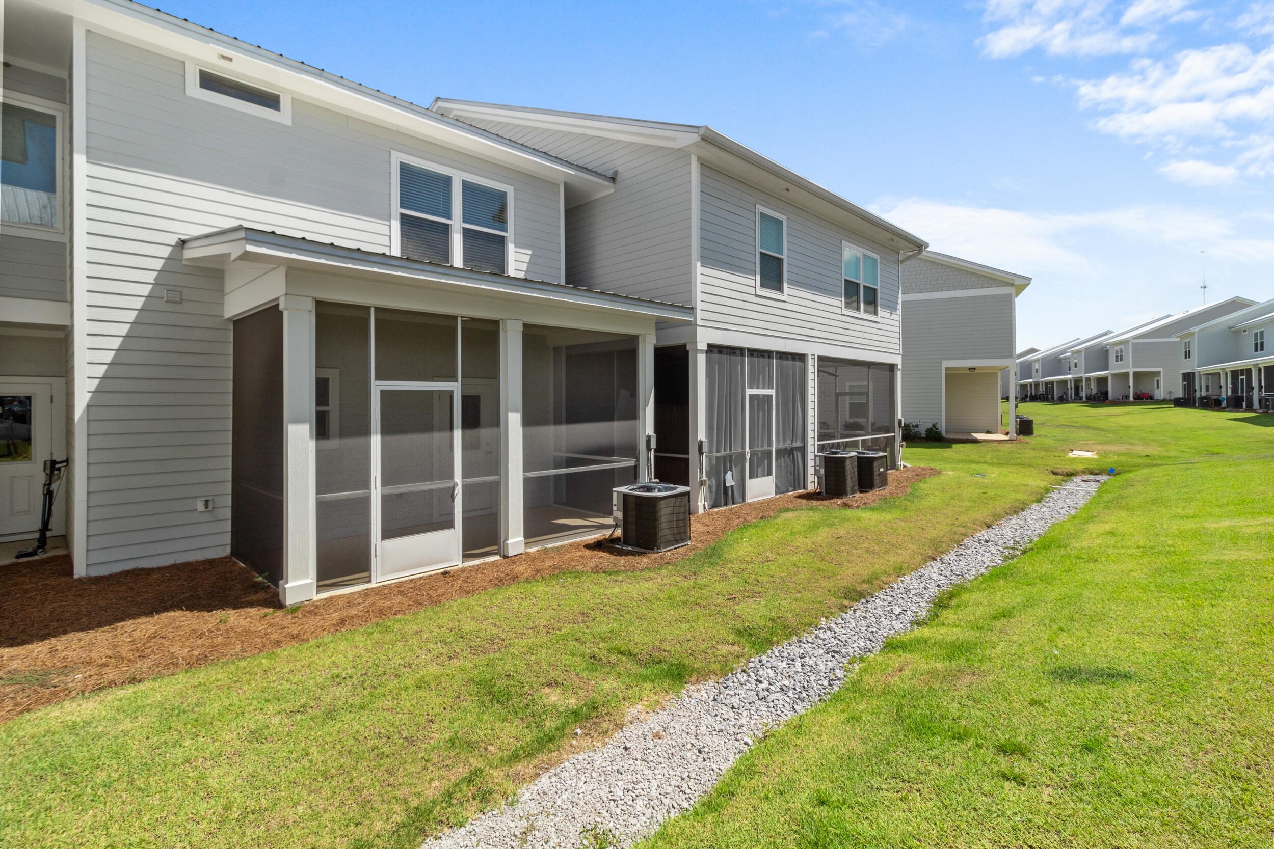 280 Date Palm Lane Freeport, FL 32439 - Photo 23 of 37 Exterior