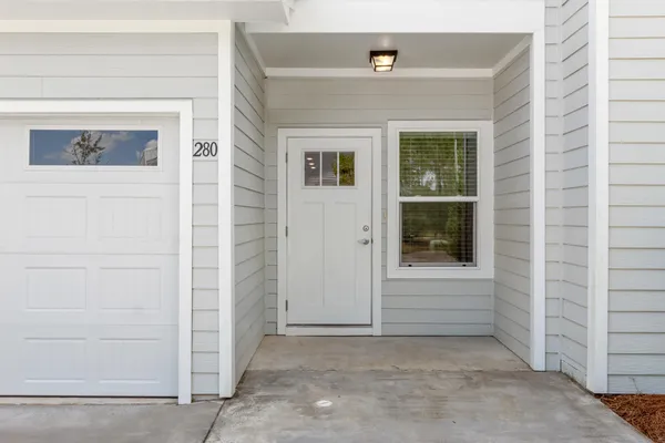 $259,000 | 280 Date Palm Lane, Freeport, FL 32439