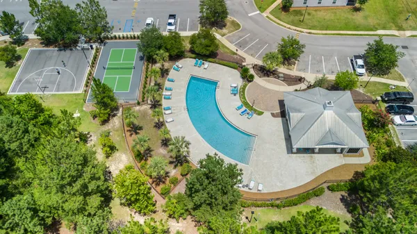 $259,000 | 280 Date Palm Lane, Freeport, FL 32439