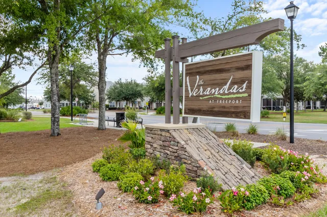 $268,500 | 280 Date Palm Lane, Freeport, FL 32439