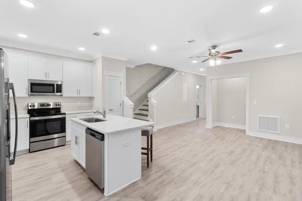 $259,000 | 280 Date Palm Lane, Freeport, FL 32439