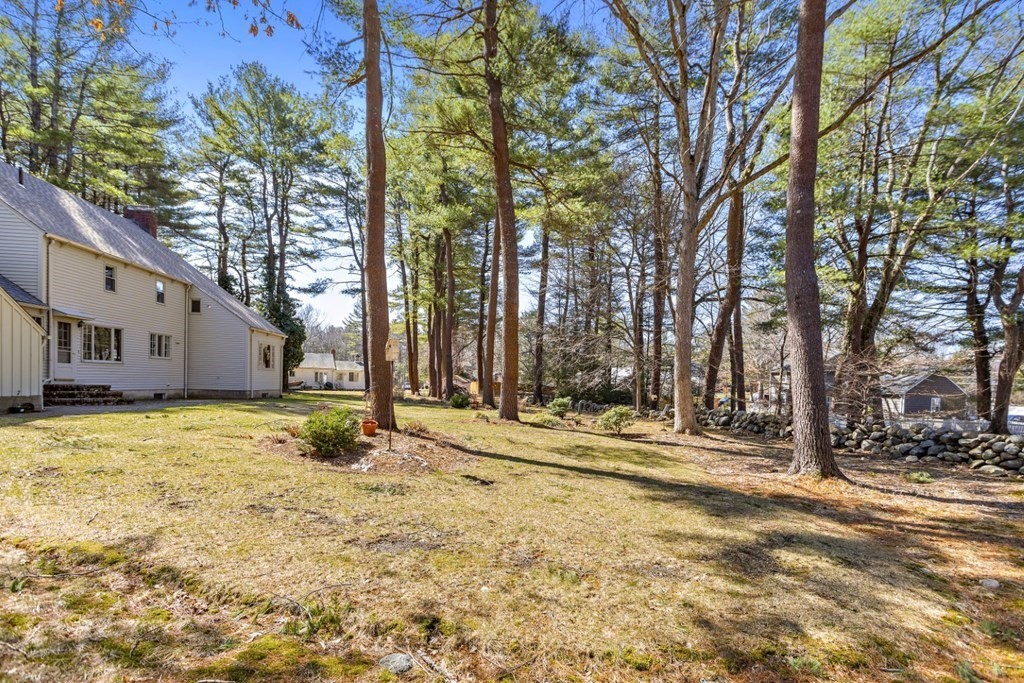 17 Lovell Road Lynnfield, MA 01940 - Photo 41 of 41 Gallery Image 41