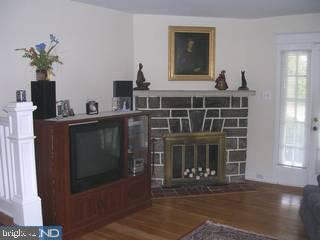 1102 Allston Road Havertown, PA 19083 - Photo 5 of 6